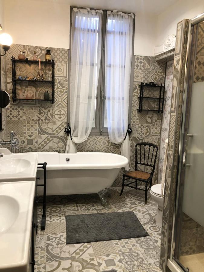 Le Grand Echiquier Hotel Coutras Kültér fotó